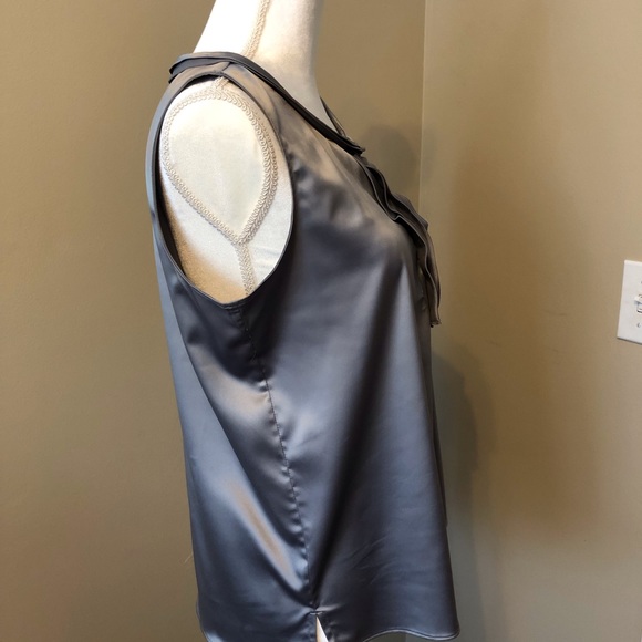 Talbots Silver Button Ruffle Top MP - Picture 3 of 8